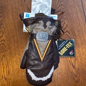 Burton Cowgirl Snowboard Mitts NWT! Leather size L